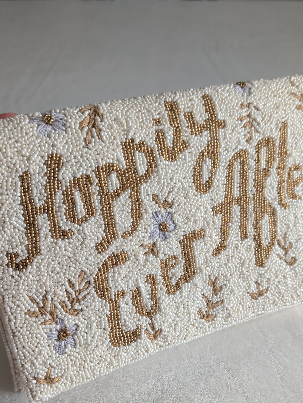 'Happily Ever After' All-over Beaded Floral Bridal Hand Bag Crossbody - Picture 8 of 8